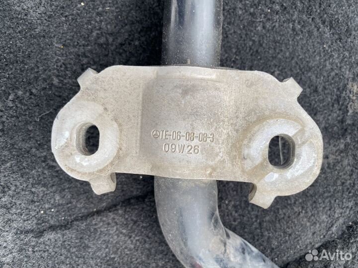 Стабилизатор подвески передний Mercedes w212 E63