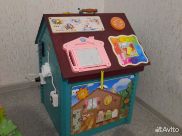 Игрушка Домик