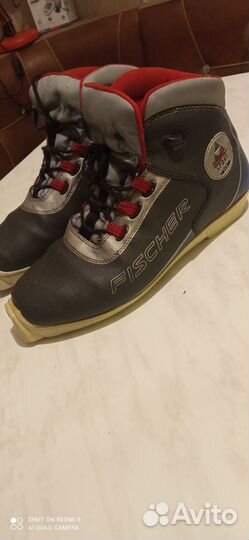 Ботинки Fischer SNS, крепления Salomon SNS Pilot