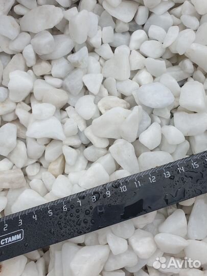 Галька белая мраморная, 20-70мм