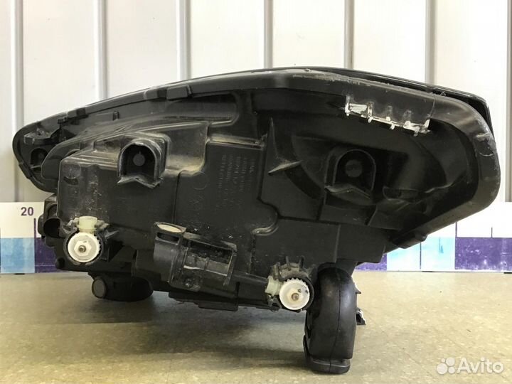 Фара правая Chery Tiggo 8 2019