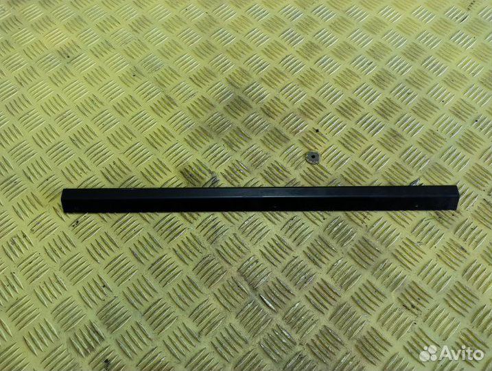 Накладка верхнего бардачка левая Man Tgl