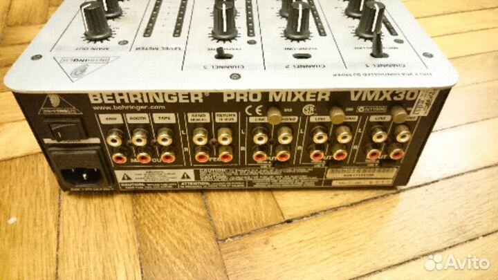 Диджейский пульт Behringer vmx300 и CDJ-200