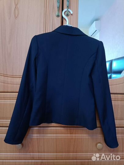 Новый Жакет на девочку 128