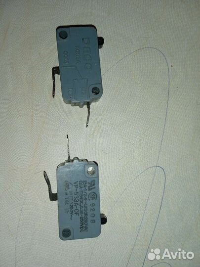 Микровыключатель Deco