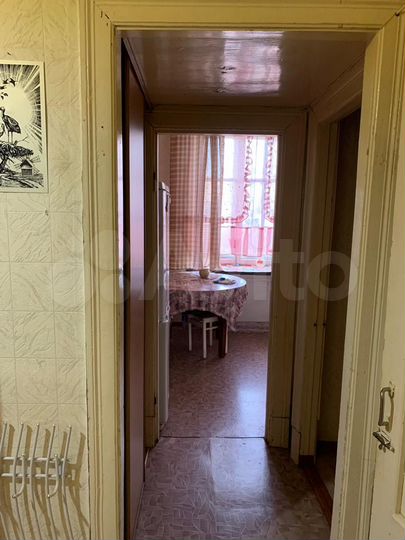 2-к. квартира, 55 м², 1/5 эт.