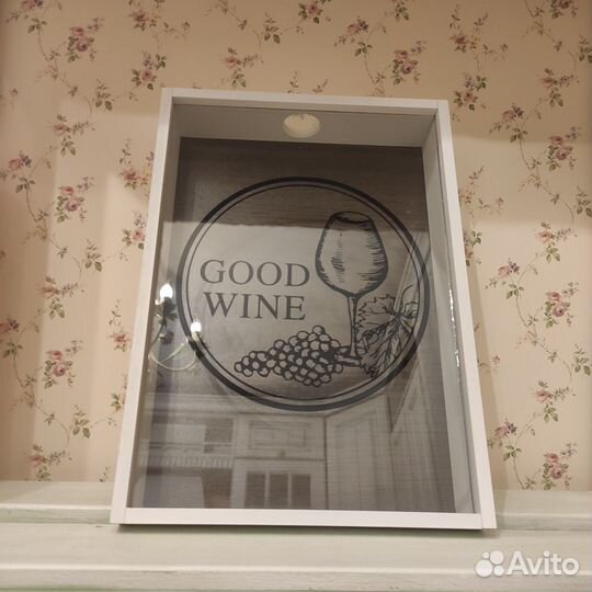 Копилка для винных пробок