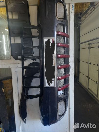 Передний бампер Гранд Черроки wj