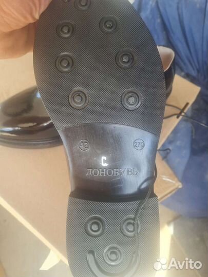 Туфли уставные лакированые(лабутены)