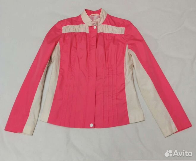 Ветровка женская