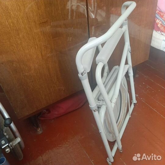 Кресло туалет для пожилых
