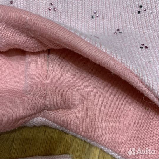 Шапки, манишки для девочки