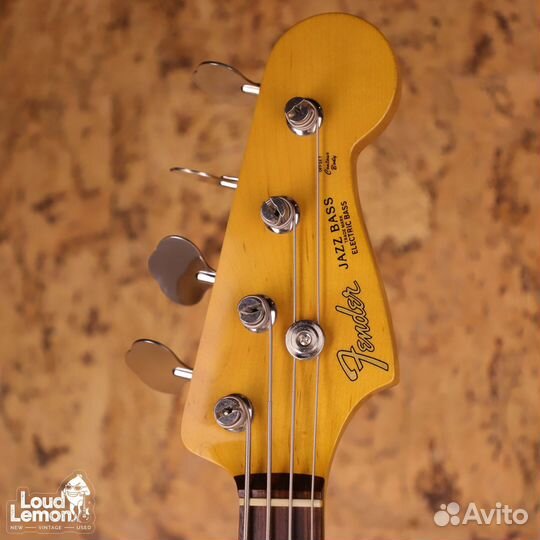 Fender Traditional '60s Jazz Bass Olympic White