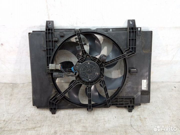 Диффузор вентилятора Nissan Juke 1 F15 2010