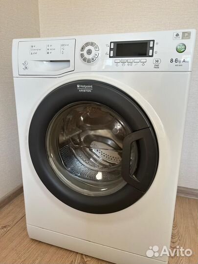 Стиральная машина с сушкой Hotpoint Ariston 8 кг