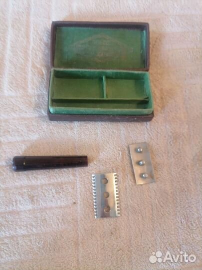 Бритва старинная карболитовая