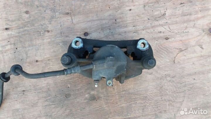 Суппорт передний правый M111 Mercedes Vito W638