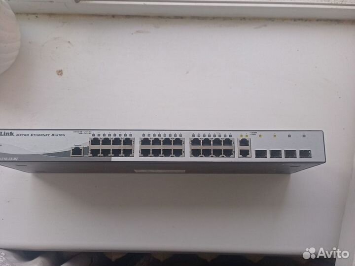 Коммуникатор D-Link DES-1210-28/ME/B3B