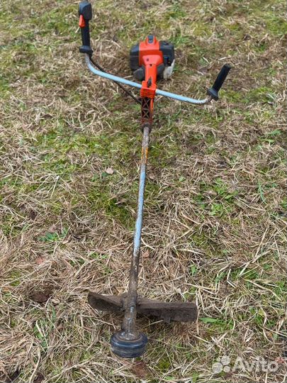 Триммер бензиновый хускварна