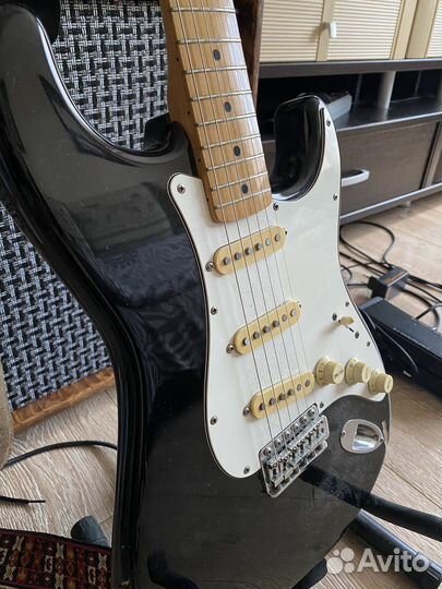 Fender stratocaster made in japan 1984-1987
