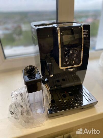 Кофемашина Delonghi Dinamica cappuccino