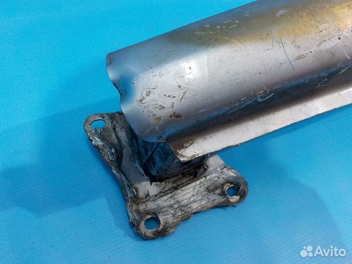 Усилитель заднего бампера skoda Octavia A5 (1Z) 20