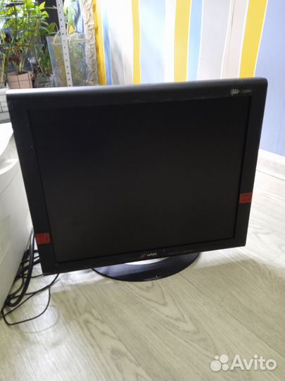 Моноблок и лазерный принтер