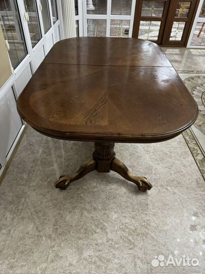 Стол кухонный