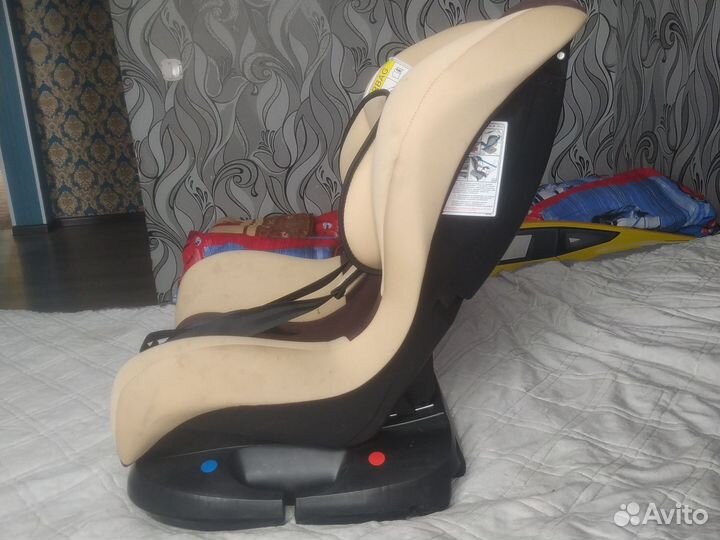 Автокресло zlatek