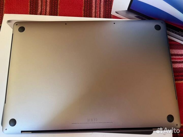 Macbook pro 16 model a2141