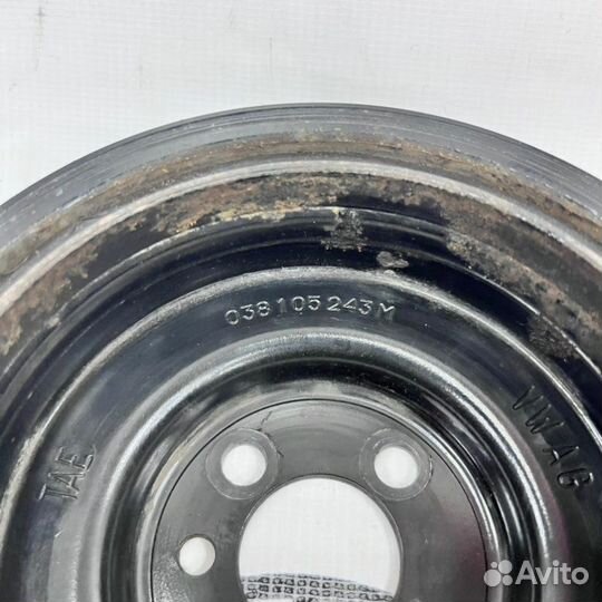 Шкиф коленвала Audi Q3 8U 2013