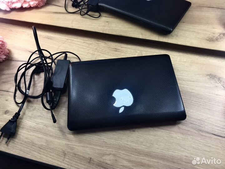 Нетбук Asus EEE PC