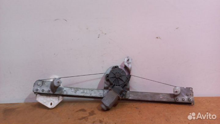 Стеклоподъемник передний левый Renault Logan 1