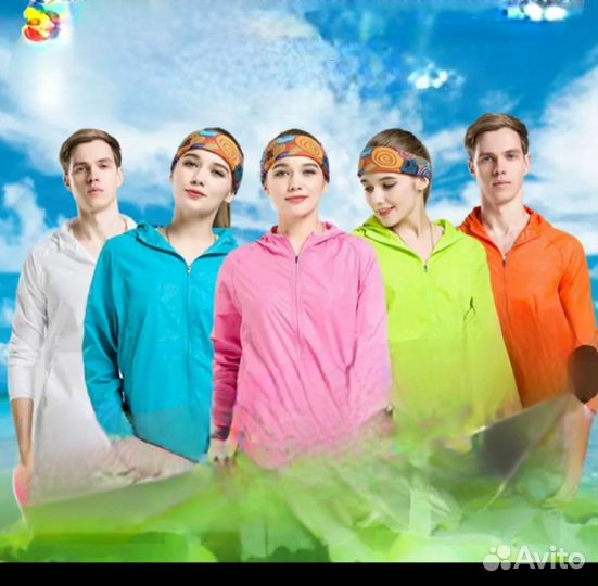 Ветровка с капюшоном лёгкая и компактная