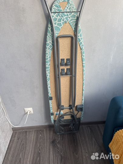 Гладильная доска новая с розеткой