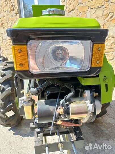 Двигатель дизель 13/15 л.с. R195 с электростартер