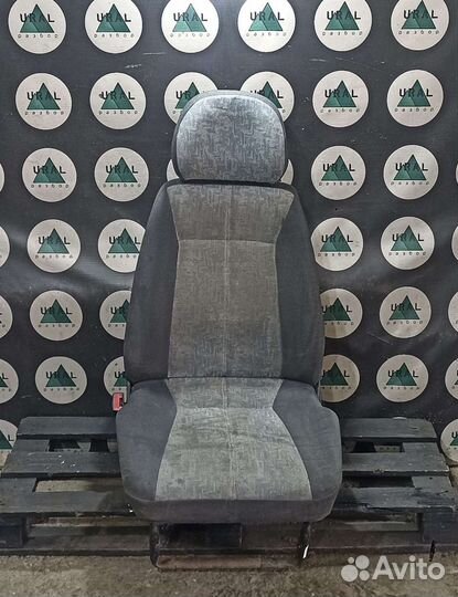 Сиденье переднее левое Ваз 2110 2111 2112