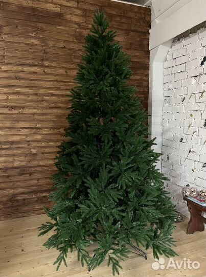 Елка искусственная