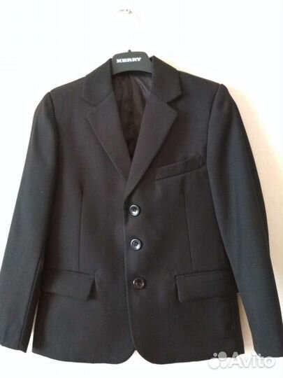 Школьный костюм на мальчика 6-7 лет