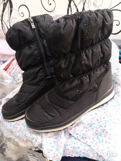 Дутики женские