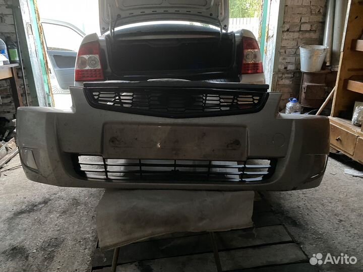 Передний бампер priora