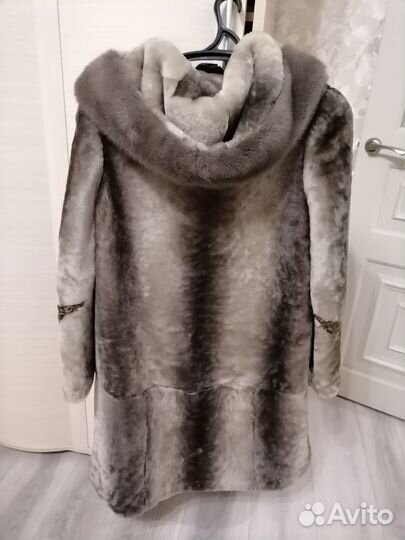 Продам шубу мутоновую