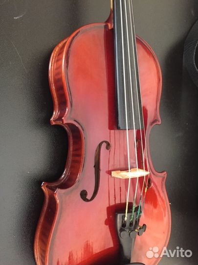 Скрипка 1/8 со смычком и футляром