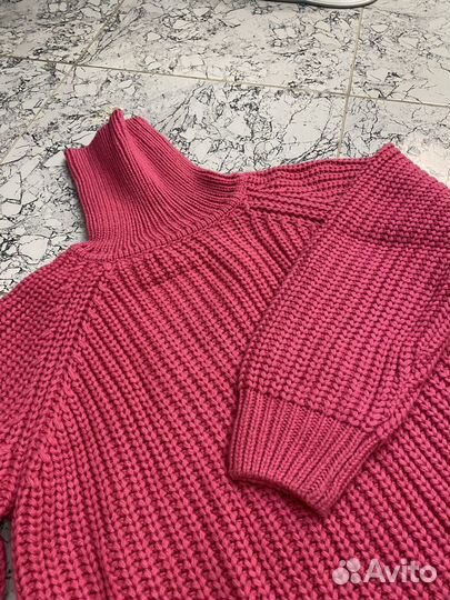 Свитер женский розовый 42
