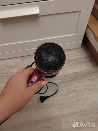 Фен с диффузором для кудрявых волос