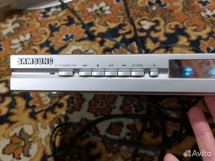 Dvd плеер Samsung DVD-P249M