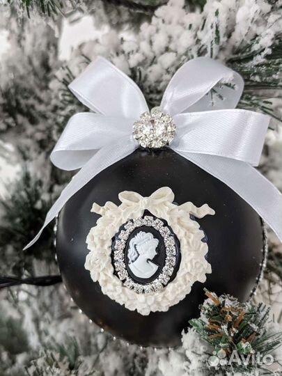 Новогодние шары ручной работы