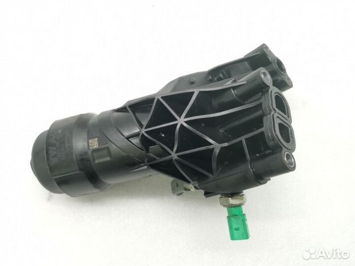 Корпус масляного фильтра Audi A6 C7 2.0 TDI 2018