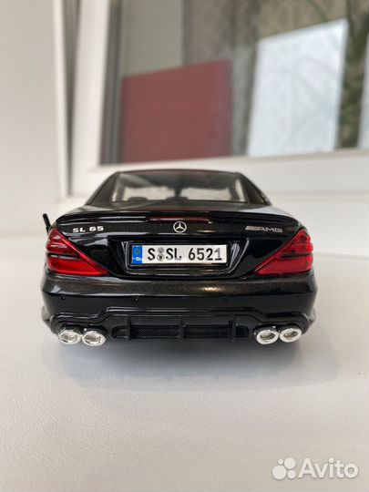 Коллекционные модели автомобилей 1:18