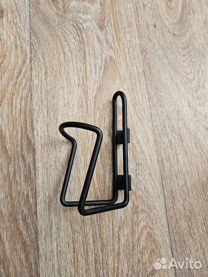 Велосипедный фонарь и держатель для фляги